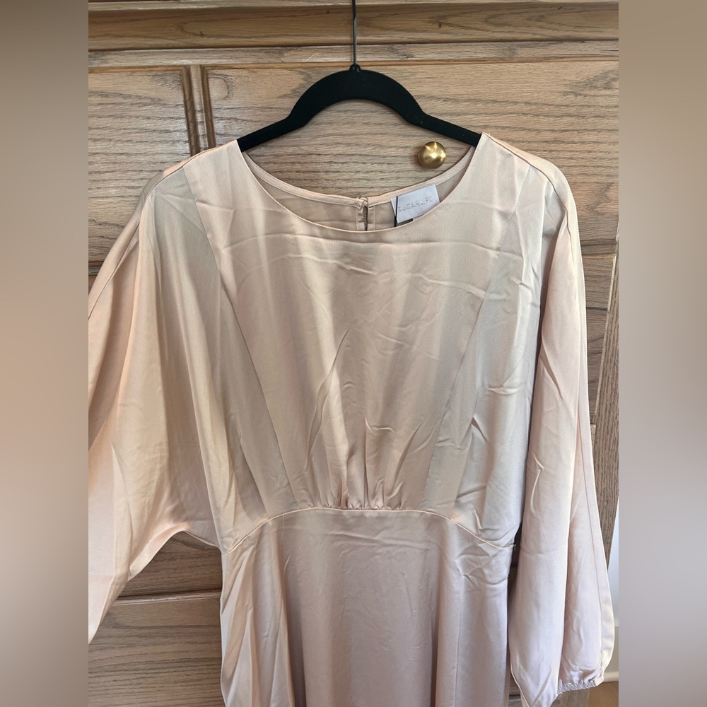 Sugarlips Chateau Satin Champagne Dolman Sleeve Midi Dress - Picture 2 of 9
